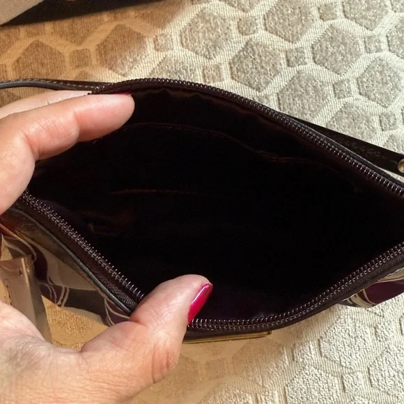 Coach Ashley Hand Drawn Scarf Print Wristlet NWT - Picture 6 of 7